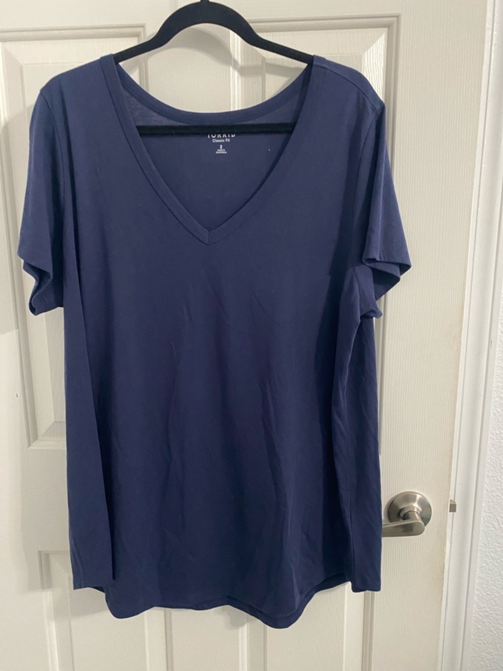 torrid Navy V-Neck Short Sleeve Tee